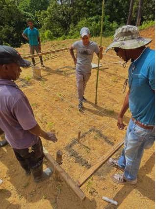 Vorbereitungen für den Bau eines Wassertanks